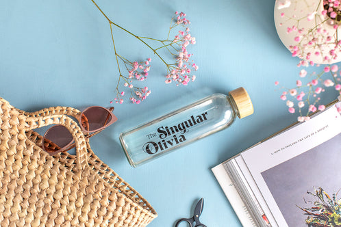 The Singular Olivia: Botella de cristal - 50% descuento