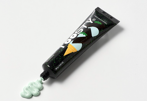 Toosty: Mint Chocolate Toothpaste (Dentífrico blanqueante y anticaries con sabor a menta y chocolate)