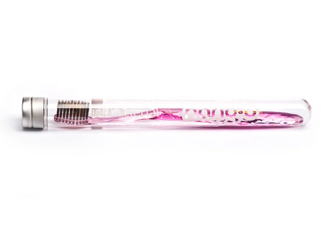 Nano-B: Cepillo de dientes con cerdas de oro y carbón (Dureza media)