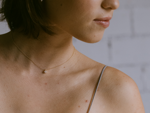 Fauna y Flora: Colgante Deseo Granate - 20% descuento