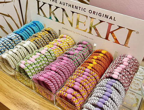 Knnekki: Gomas de pelo (varios tipos)