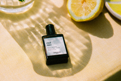 Versatile Paris: Rital Date (Extracto de Perfume) - 30% descuento