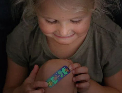 Moses: Tiritas que lucen en la oscuridad - 20% descuento