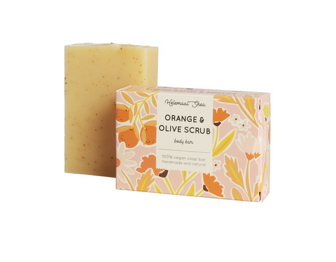Helemaal Shea: Orange & Olive Scrub body soap (Jabón exfoliante para el cuerpo de Naranja y Oliva)
