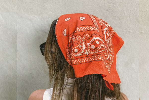Bandana Naranja con Estampado Paisley