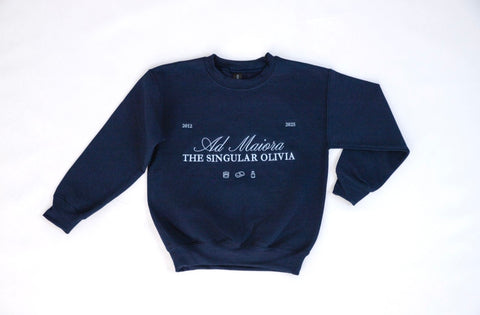 The Singular Olivia: Sudadera bordada niños Ad Maiora