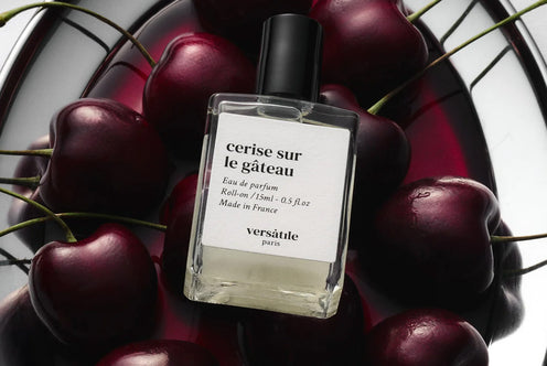 REGALO: Versatile Paris Cerise sur le gâteau (Eau de Perfume)  (Antes de añadir a tu pedido lee las condiciones por favor!)