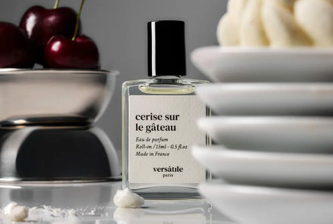 REGALO: Versatile Paris Cerise sur le gâteau (Eau de Perfume)  (Antes de añadir a tu pedido lee las condiciones por favor!)