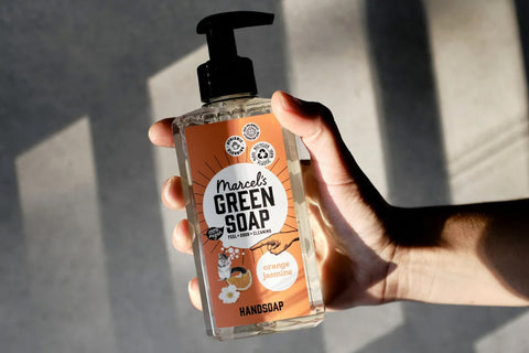 REGALO: Marcel's Green Soap: jabón de manos Sándalo y Cardamomo +20€