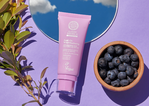 Natura Siberica: Anti-OX Wild Blueberry - Awakening Day Face Cream (Crema de día facial Vigorizante SPF20)