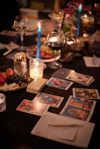 Taller presencial - Tea & Tarot - Sábado 18 Mayo 21h