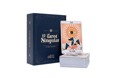 The Singular Olivia: Pack Tarot Singular + Bitácora de Tarot