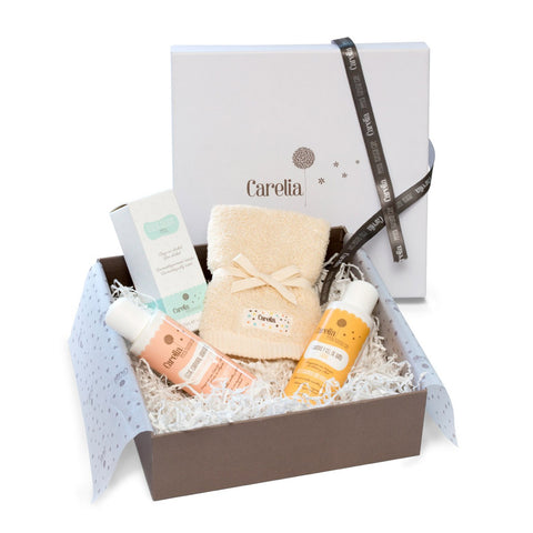 Carelia: Caja de regalo para bebés y niños